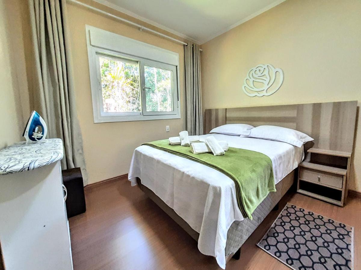 Apartamento Refugio Do Ipe Em Gramado - Proximo Ao Lago Negro Εξωτερικό φωτογραφία